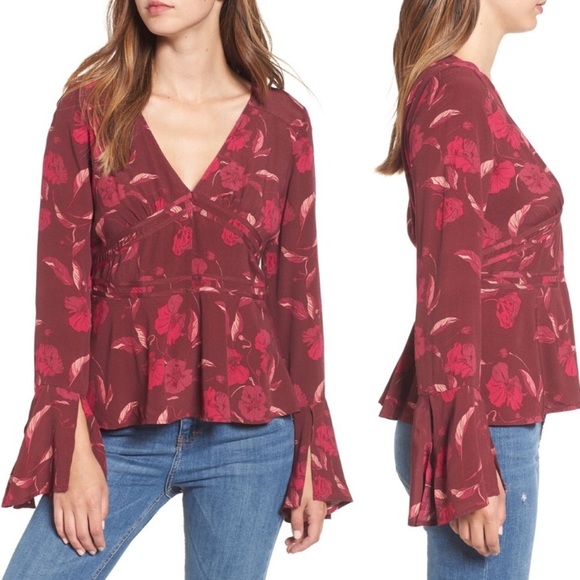 Leith Tops - ❗️SOLD❗️Leith Bell Sleeve Peplum Floral Blouse